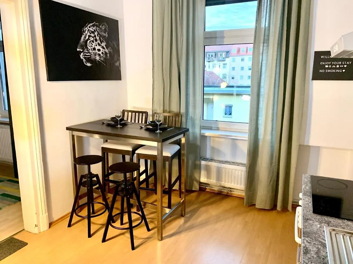 Mellow City Apartment - By Nahuen Suites グラーツ